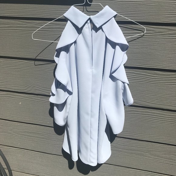 NWT TOPSHOP Ruffle Cold Shoulder Blouse - Picture 7 of 13